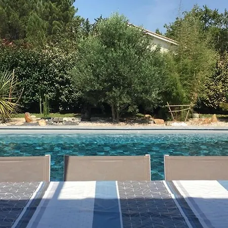 Avec Piscine Et Animaux Permis - 10 Pers. - Fr-1-881-26 * 비엘-생-지롱