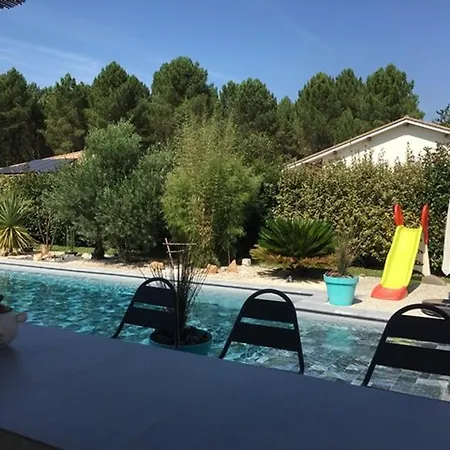 Avec Piscine Et Animaux Permis - 10 Pers. - Fr-1-881-26